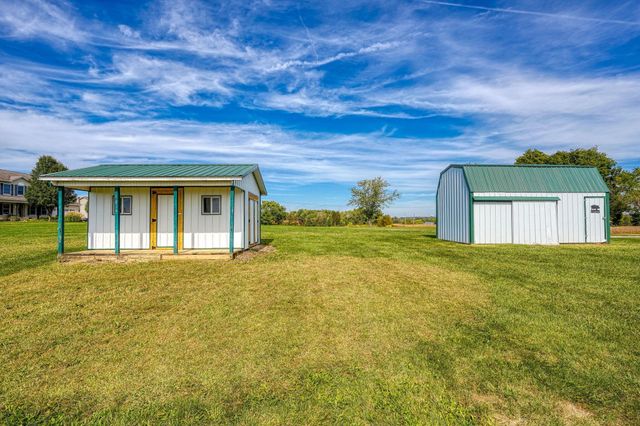 1502 Leonard Road NW, Baltimore, OH 43105