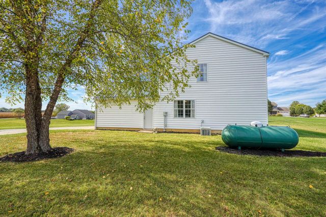 1502 Leonard Road NW, Baltimore, OH 43105