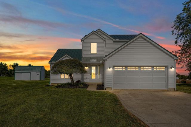 1502 Leonard Road NW, Baltimore, OH 43105