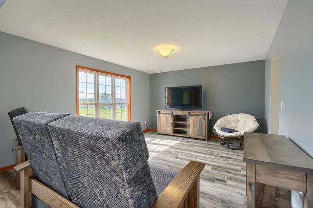 1502 Leonard Road NW, Baltimore, OH 43105