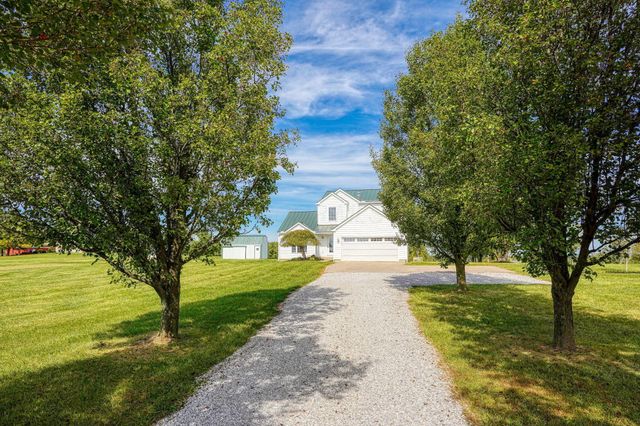 1502 Leonard Road NW, Baltimore, OH 43105