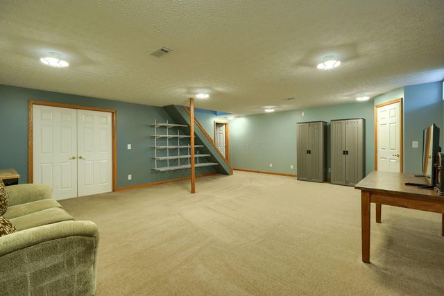 1502 Leonard Road NW, Baltimore, OH 43105