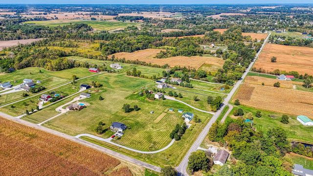 1502 Leonard Road NW, Baltimore, OH 43105