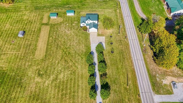 1502 Leonard Road NW, Baltimore, OH 43105