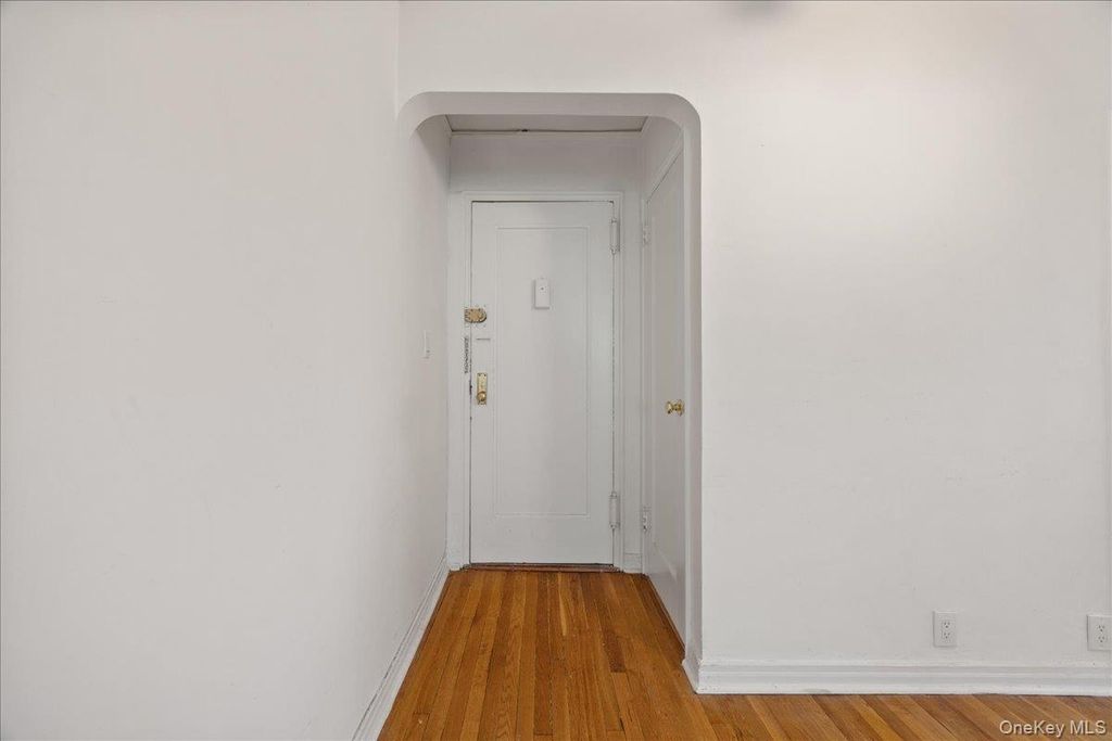 821 Bronx River Road 4D, Bronxville, NY 10708 — photo 4