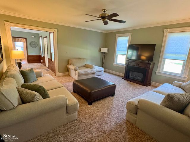 6281 Lindsey Road, China Twp, MI 48054