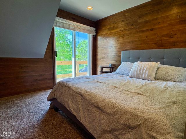 6281 Lindsey Road, China Twp, MI 48054
