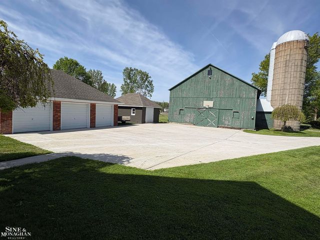 6281 Lindsey Road, China Twp, MI 48054