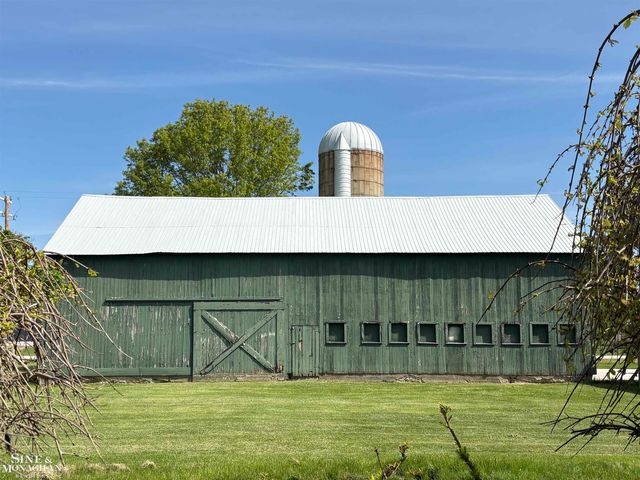 6281 Lindsey Road, China Twp, MI 48054