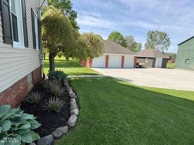 6281 Lindsey Road, China Twp, MI 48054