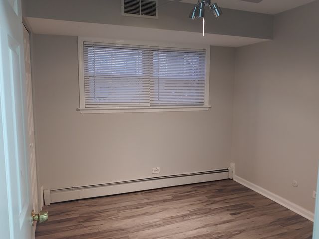 6969 N Ashland Boulevard 104, Chicago, IL 60626