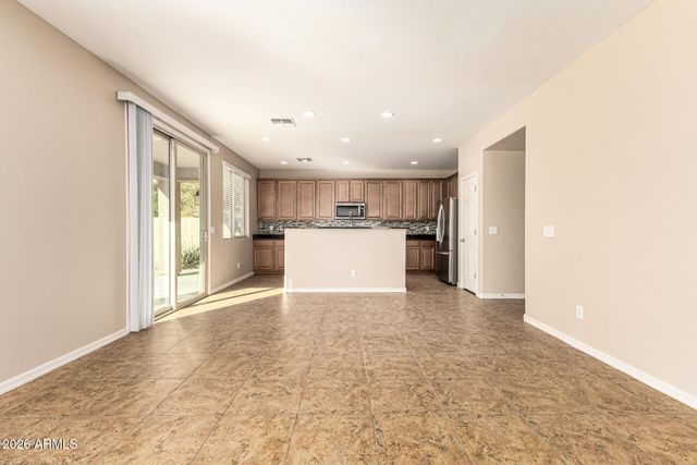 11051 E SEBRING Avenue, Mesa, AZ 85212