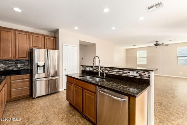 11051 E SEBRING Avenue, Mesa, AZ 85212