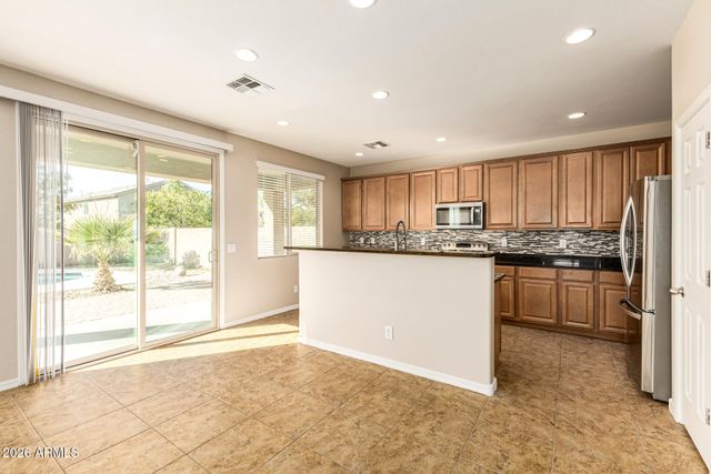 11051 E SEBRING Avenue, Mesa, AZ 85212