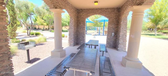 11051 E SEBRING Avenue, Mesa, AZ 85212