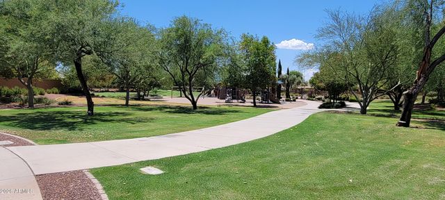 11051 E SEBRING Avenue, Mesa, AZ 85212