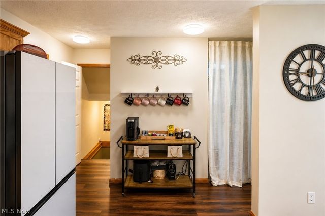 5856 Ridgeview Boulevard, North Ridgeville, OH 44039