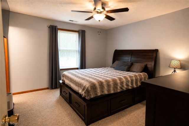 5856 Ridgeview Boulevard, North Ridgeville, OH 44039