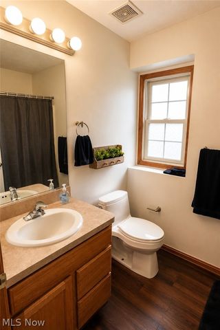 5856 Ridgeview Boulevard, North Ridgeville, OH 44039