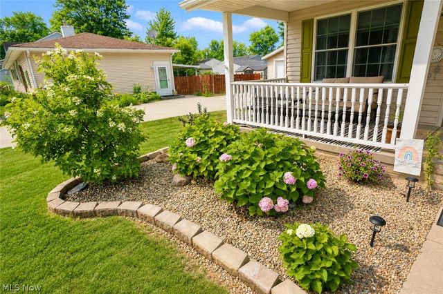 5856 Ridgeview Boulevard, North Ridgeville, OH 44039