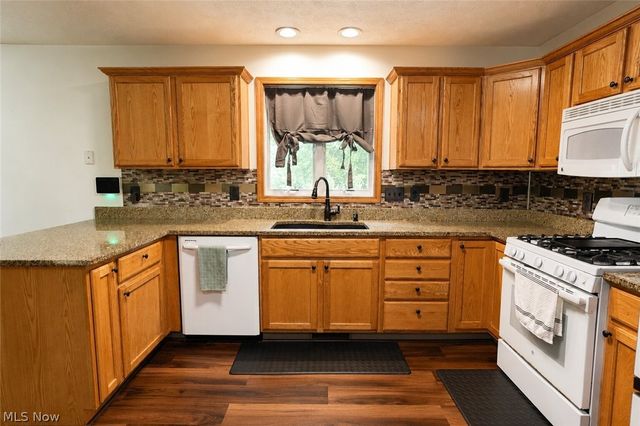 5856 Ridgeview Boulevard, North Ridgeville, OH 44039