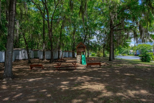 1184 Bridgeview Lane, Summerton, SC 29148