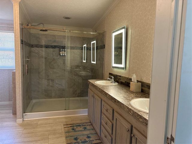 11801 BRUIN DRIVE, New Port Richey, FL 34654