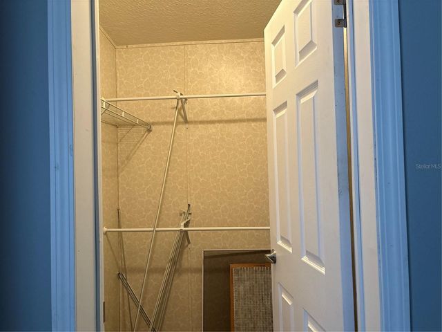 11801 BRUIN DRIVE, New Port Richey, FL 34654