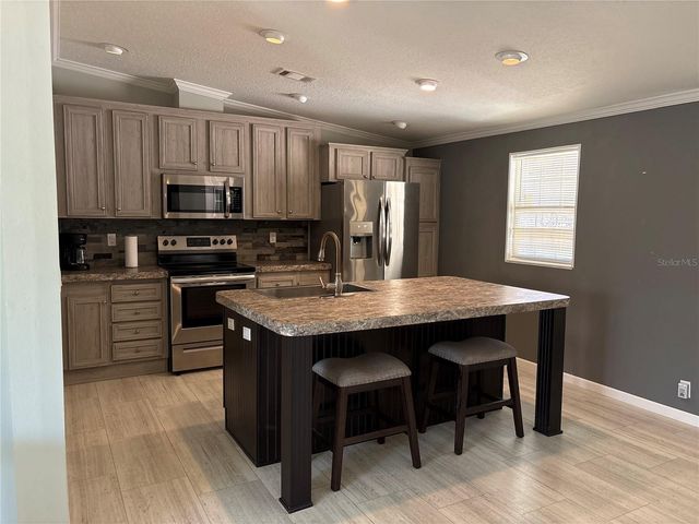 11801 BRUIN DRIVE, New Port Richey, FL 34654