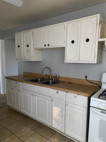 3424 Kensington Place, Cincinnati, OH 45205