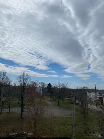 3424 Kensington Place, Cincinnati, OH 45205