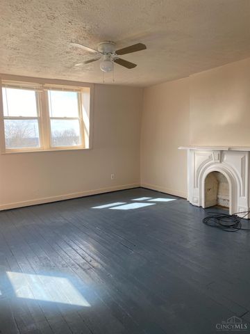 3424 Kensington Place, Cincinnati, OH 45205