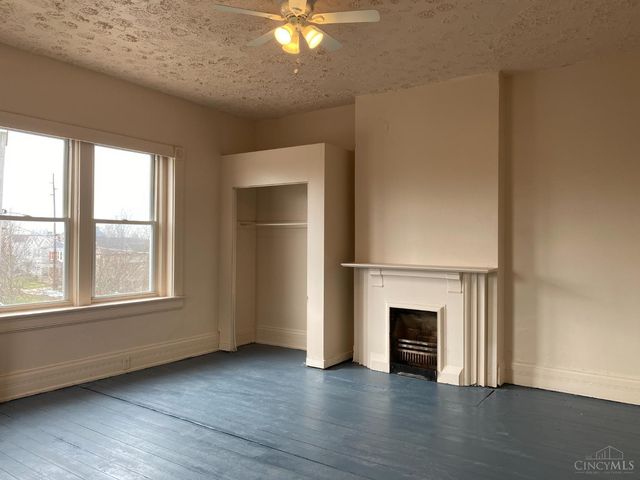 3424 Kensington Place, Cincinnati, OH 45205