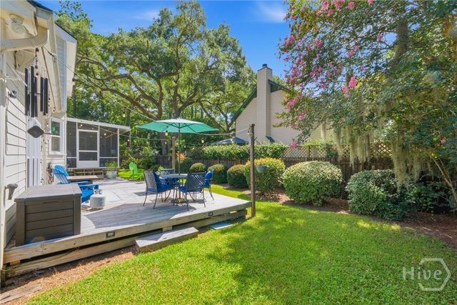 2511 Salcedo Avenue, Savannah, GA 31406