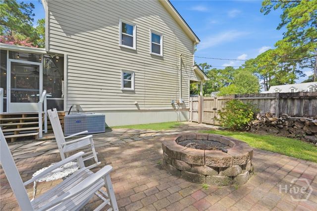 2511 Salcedo Avenue, Savannah, GA 31406