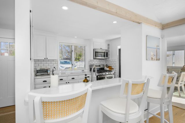 59 Mashie Circle, Mashpee, MA 02649
