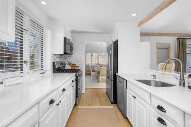 59 Mashie Circle, Mashpee, MA 02649