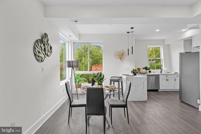 4312 HAYES ST NE, Washington, DC 20002