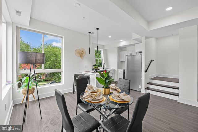 4312 HAYES ST NE, Washington, DC 20002
