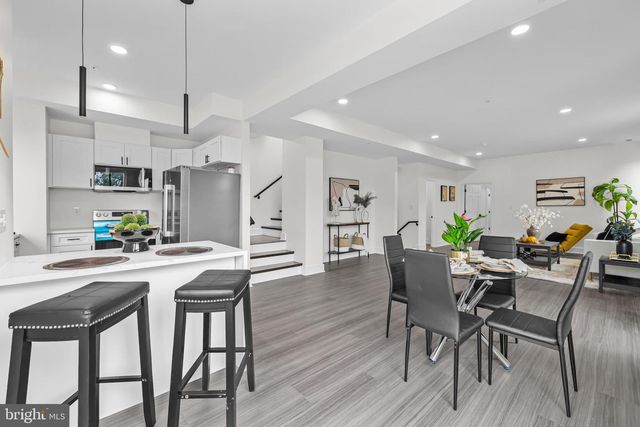4312 HAYES ST NE, Washington, DC 20002