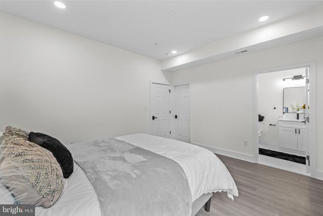 4312 HAYES ST NE, Washington, DC 20002