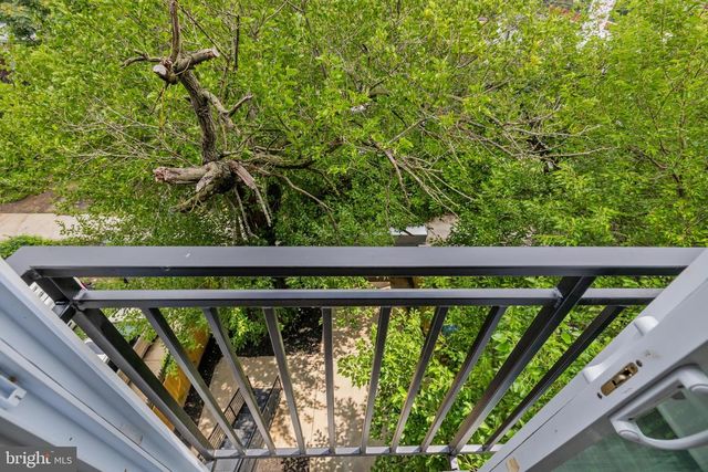 4312 HAYES ST NE, Washington, DC 20002