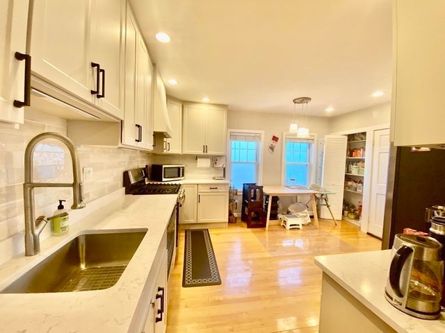 7 Vincent Avenue, Belmont, MA 02478