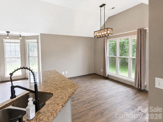 2855 Eagle View Place NW, Concord, NC 28027