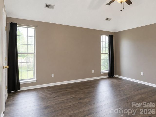 2855 Eagle View Place NW, Concord, NC 28027
