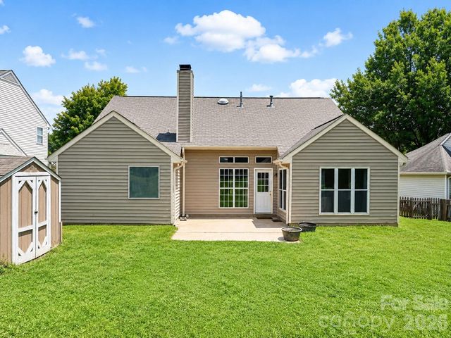 2855 Eagle View Place NW, Concord, NC 28027