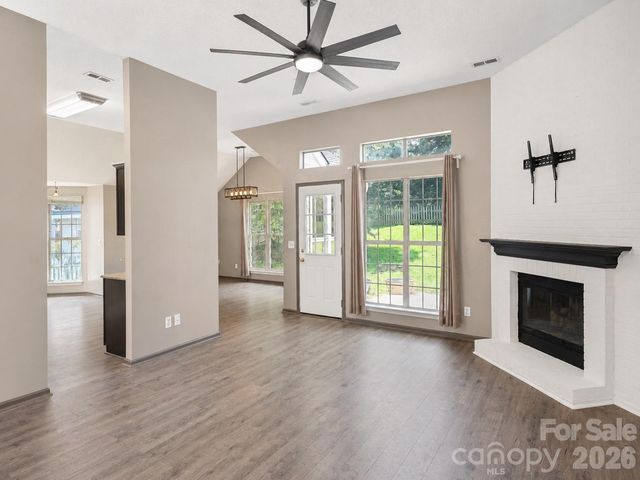 2855 Eagle View Place NW, Concord, NC 28027