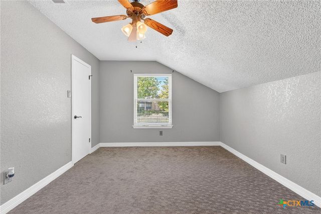 3010 Oakwood Drive, Harker Heights, TX 76548