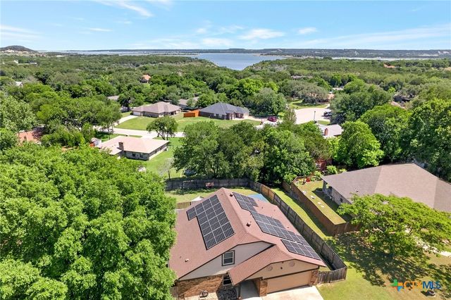 3010 Oakwood Drive, Harker Heights, TX 76548