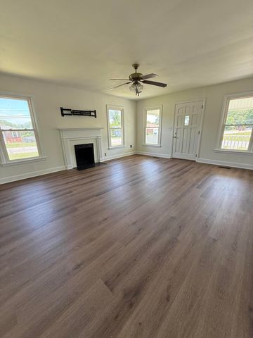69 Morris Drive, Ringgold, GA 30736